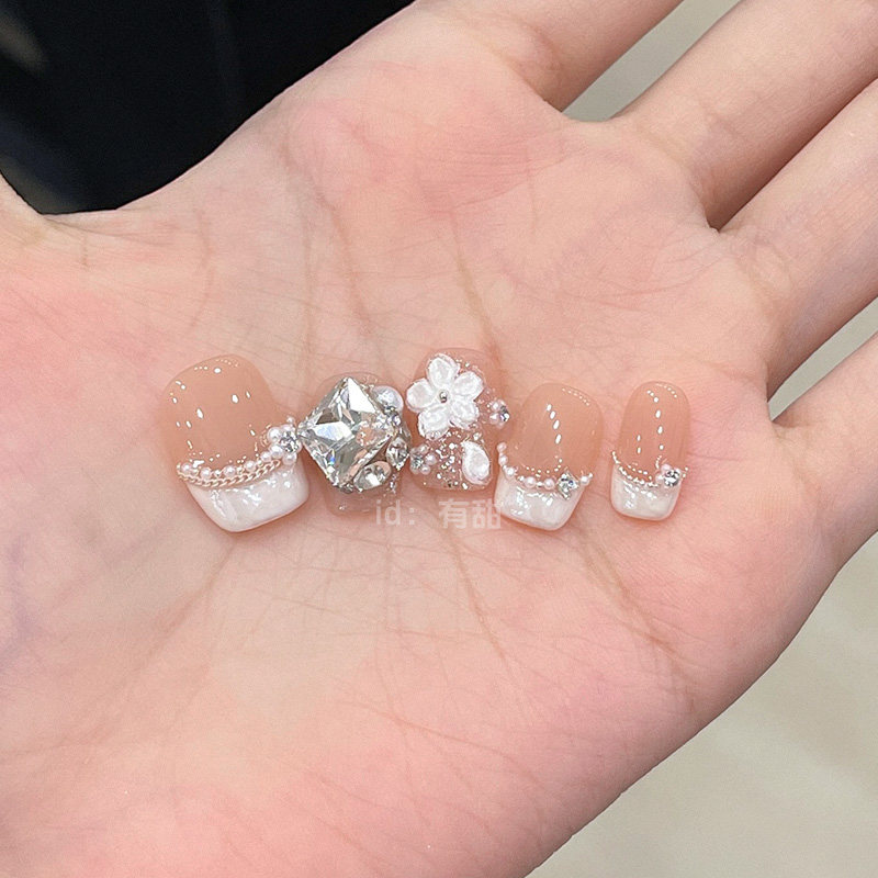 法式穿戴甲短款轻奢纯手工雕花穿戴式美甲2025新年款精致指甲贴片,彩妆/香水/美妆工具,穿戴甲/甲片,淘宝优惠券,粉丝福利购,淘宝优惠卷