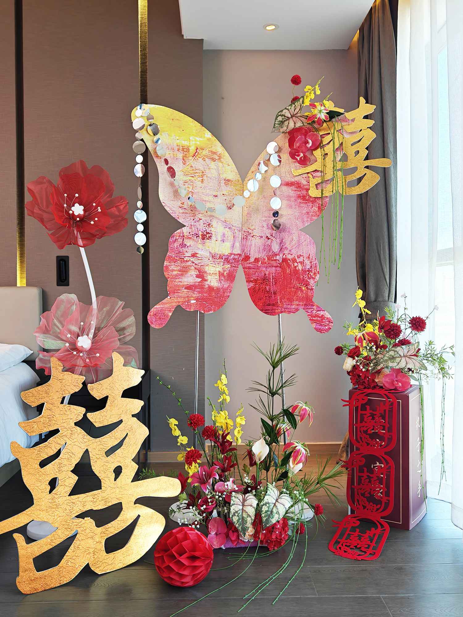 婚礼蝴蝶Kt婚礼房间布局快乐风筝套装风筝Kt板新房装修女人的卧室