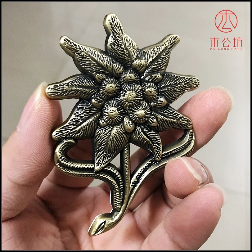木公坊德军山地师雪绒花一对装金属车贴越野车个性改装车标c柱贴