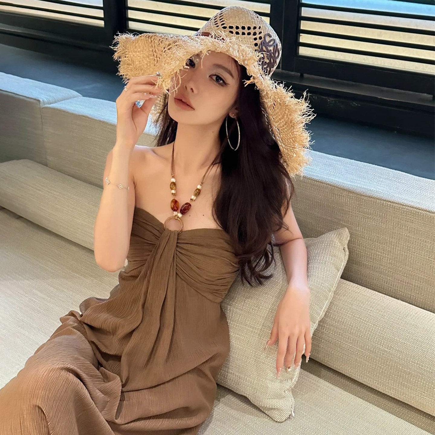 泰国清迈小众度假风挂脖抹胸连衣裙女复古泰式海边松弛感休闲长裙