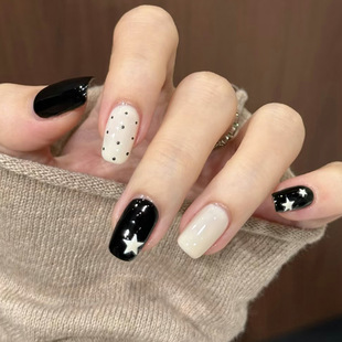 ins爆款穿戴甲短款甜酷风黑白撞色波点星星美甲甲片辣妹气质指甲
