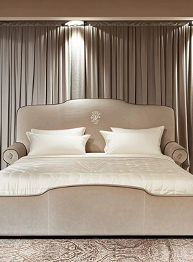 意式轻奢布艺高靠背大床双人床别墅主卧室Vic舒适卧1米8布艺实木