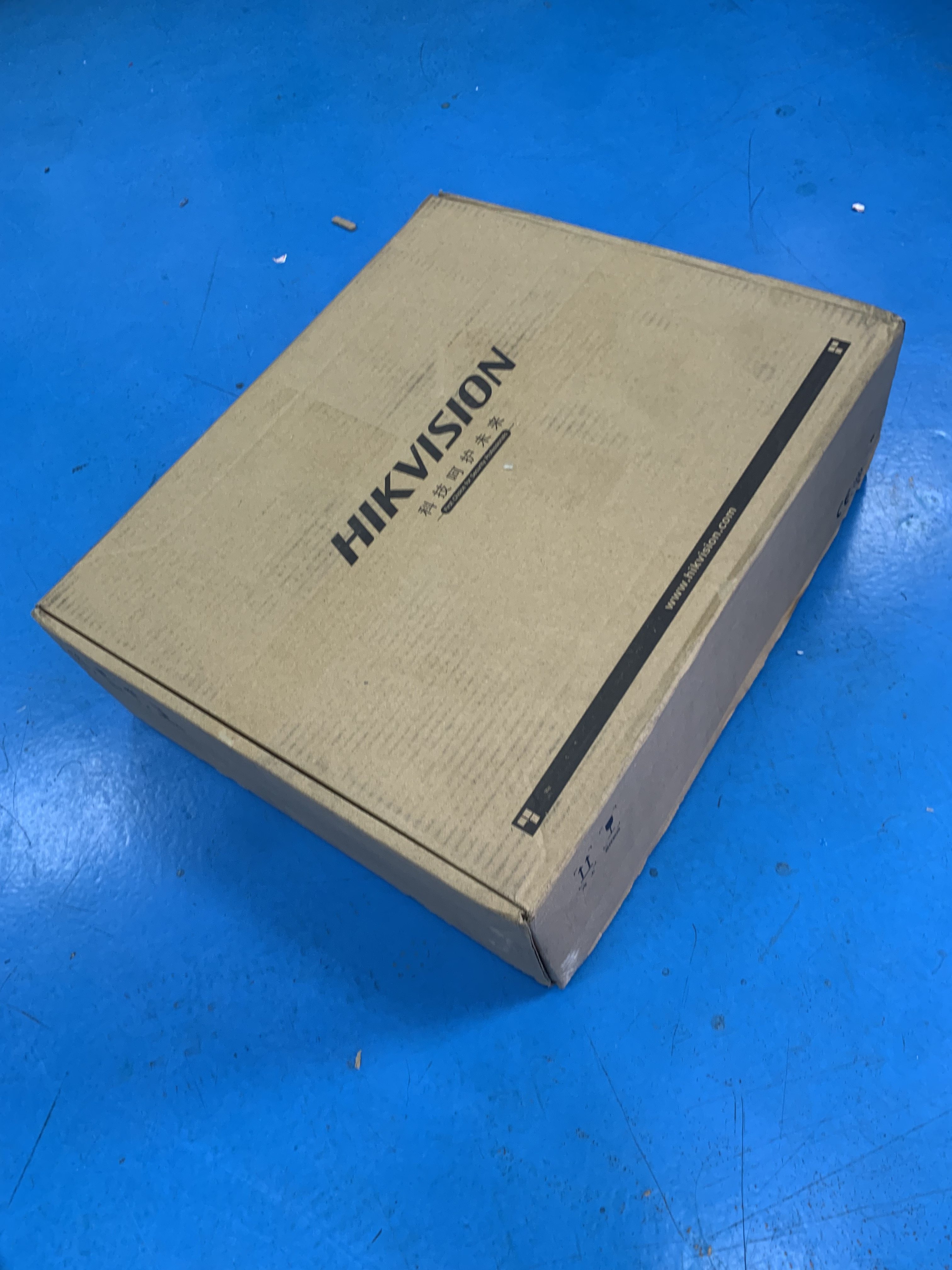 海康威视网络型多功能门禁控制主机DS-K2601单DS-K2602双2604四门 - 实物图