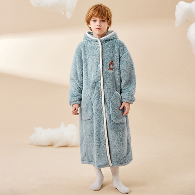 儿童法兰绒家居睡袍秋冬加绒加厚男童中大童珊瑚绒家居服女孩睡衣