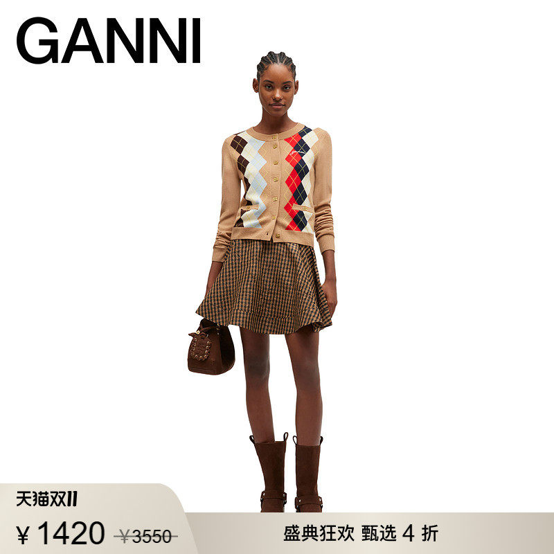 【甄选折扣】GANNI女装 撞色秋款菱格纹开衫针织毛衣 A107005502Q