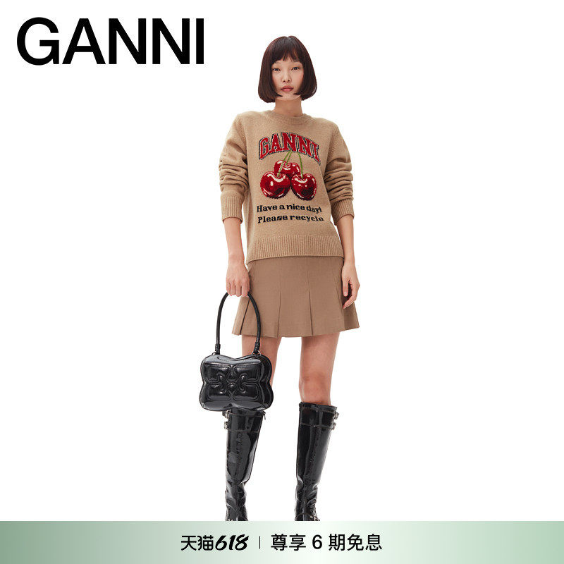 GANNI女装 杏仁色樱桃印花修身长袖针织衫套头毛衣 K2320883