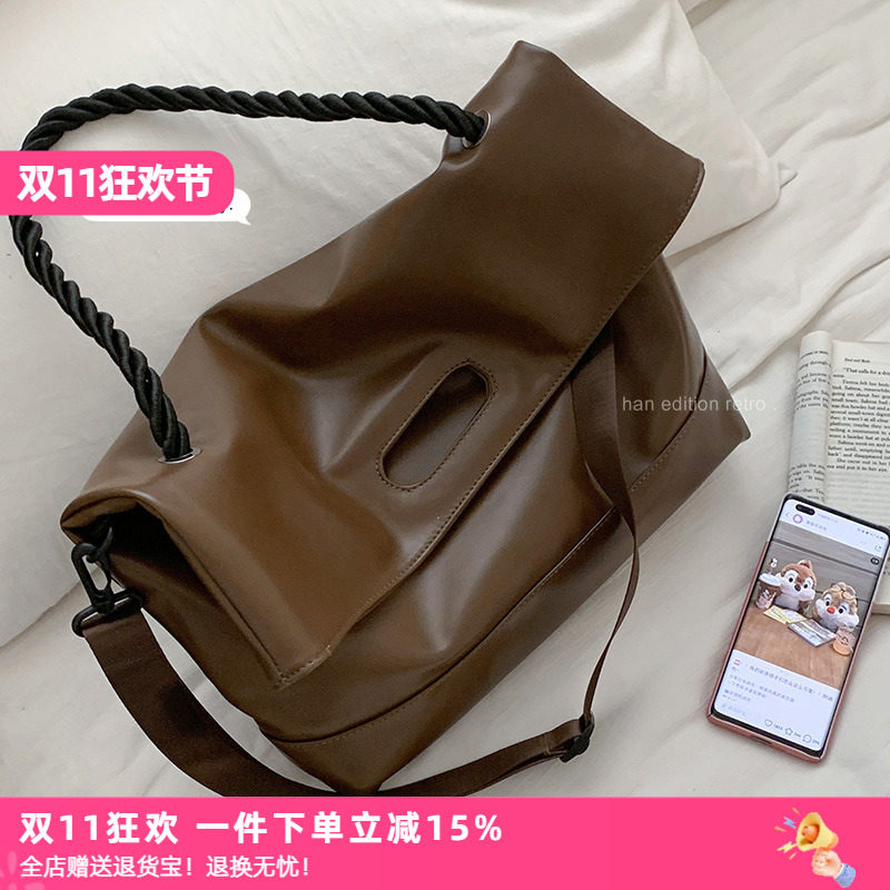 包你开心呀 春季复古大容量腋下包女包软面简约托特包通勤斜挎包