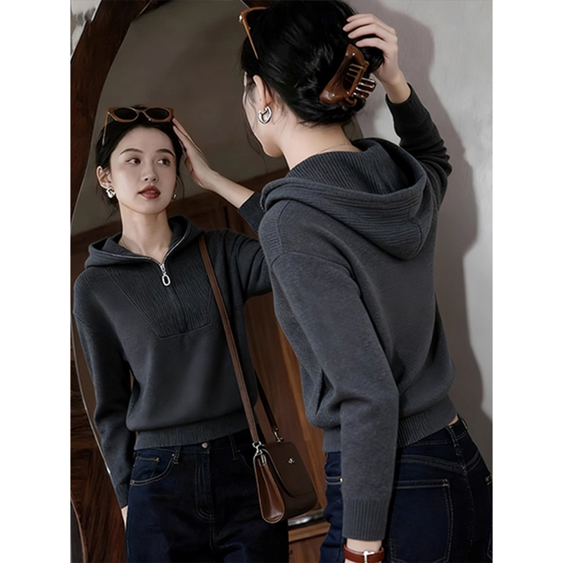 小个子宽松显瘦半拉链连帽针织衫