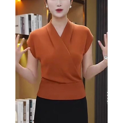 桔红色V领短袖T恤女2025夏季