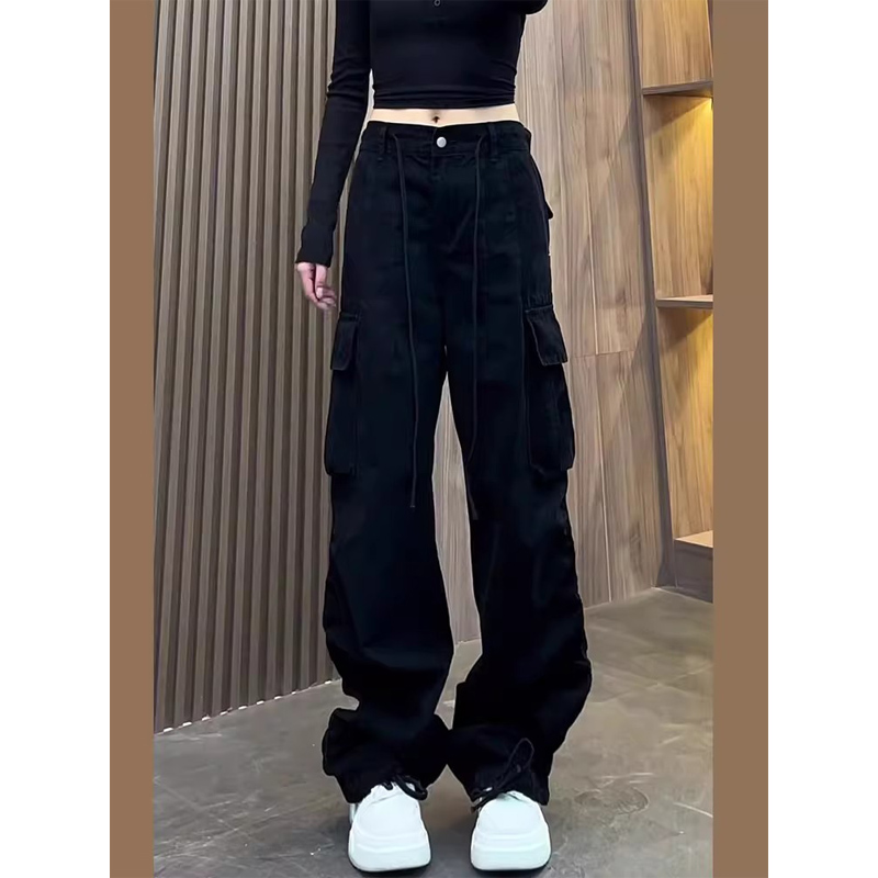 口袋设计阔腿廓形裤流行穿搭潮