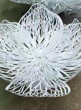 户外铁艺镂空荷花不锈钢莲花雕塑草坪水景落地庭院花朵摆件装饰