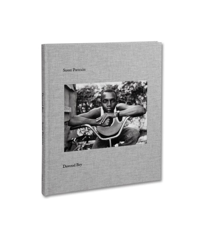 现货 street portraits dawoud bey 大画幅相机拍摄的街头肖像摄影