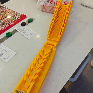 精品淀粉火腿肠切花穿串器热狗香肠专用切花器切割器烤肠摆摊工具