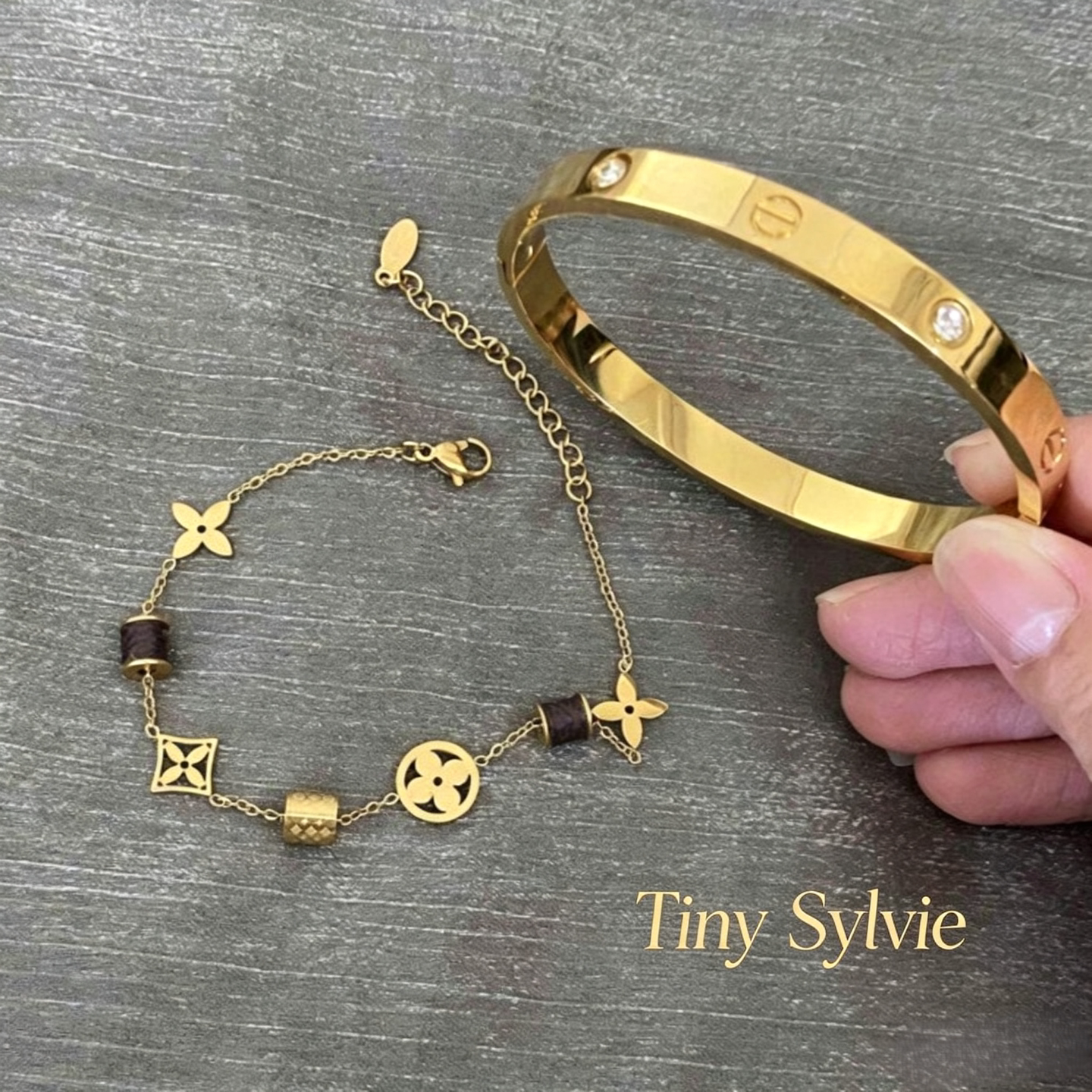 TinySylvie皮质四叶草手链