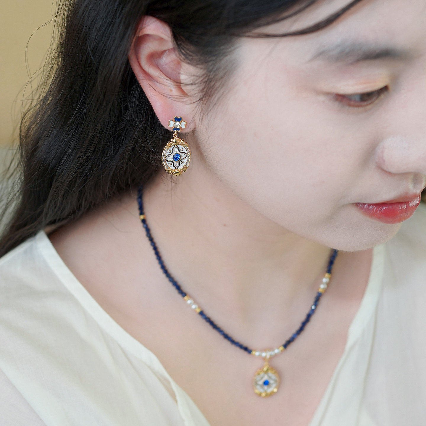 Tiny Sylvie 法式宫廷风优雅复古吊坠耳钉中古风淑女耳环
