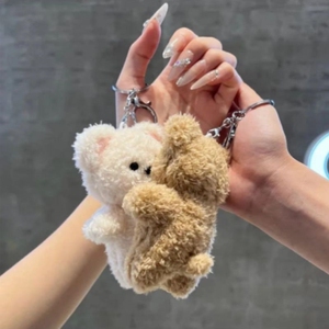 卡通情侣玩偶磁吸抱抱熊挂件钥匙扣吱吱叫男朋友包包女朋友礼物