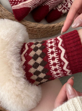 费尔岛袜子女冬季复古民族风羊毛中筒袜保暖堆堆袜红色本命年菱形