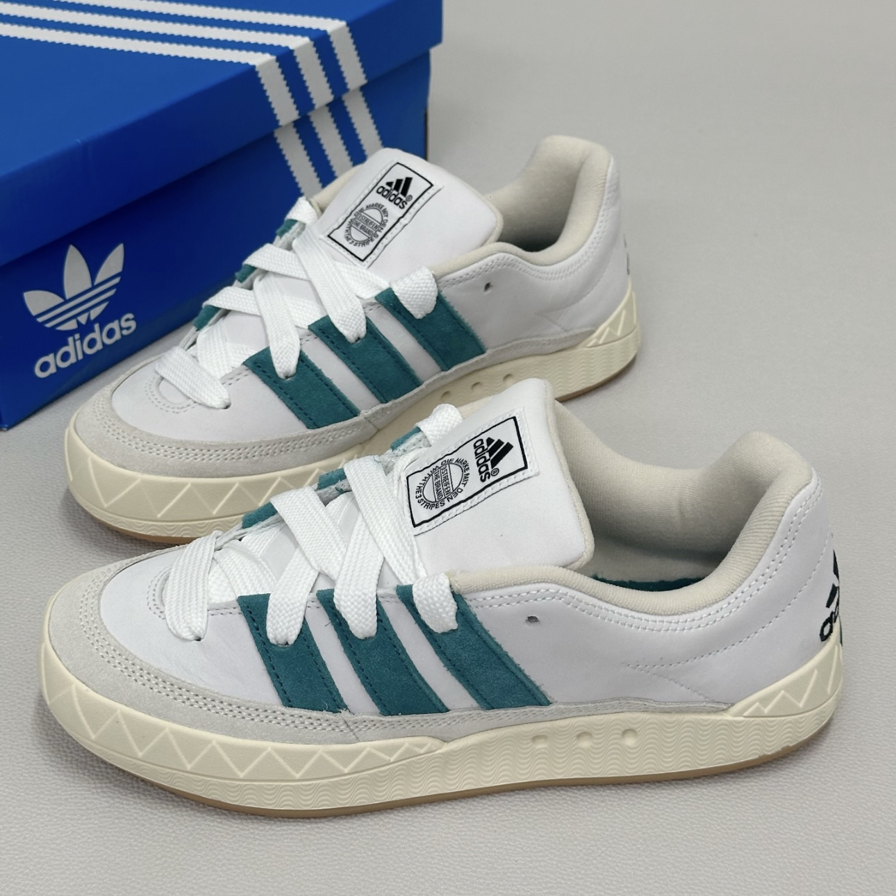 adidas originals adimatic 舒适缓震鲨鱼面包鞋ID3935黄
