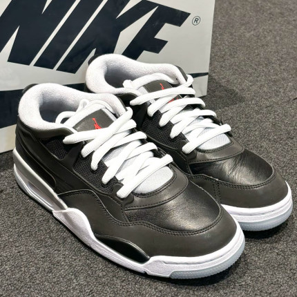 耐克Jordan Air Jordan 4复古潮流运动休闲鞋黑色HV5184-010吴