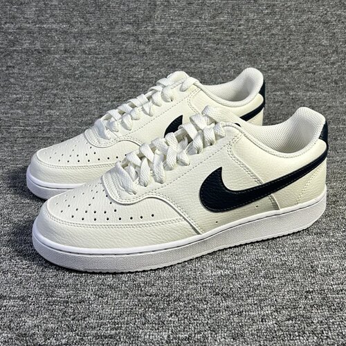 Nike Court Vision 板鞋 复古缓震抓地板鞋HQ4867-101