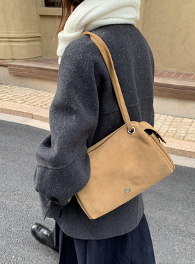 Unique blue韩版牛皮绒面单肩包百搭通勤简约拉链纯色复古腋下包