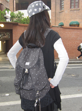 Unique blue韩系轻亚风豹纹大容量双肩包女学生复古通勤背包书包