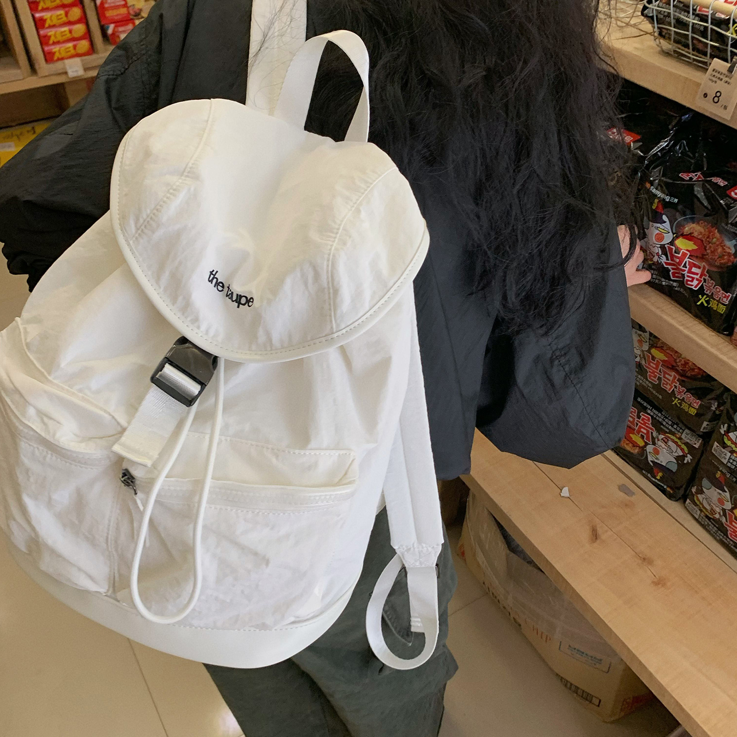 韩系休闲慵懒风双肩背包