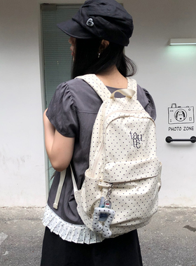 Uniqueblue原创大容量双肩包旅行学生韩系绣花书包千禧风波点背包