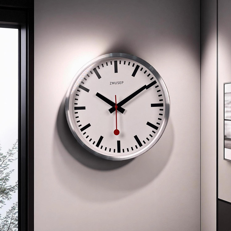 钟木时新款现代简约圆形金属挂钟