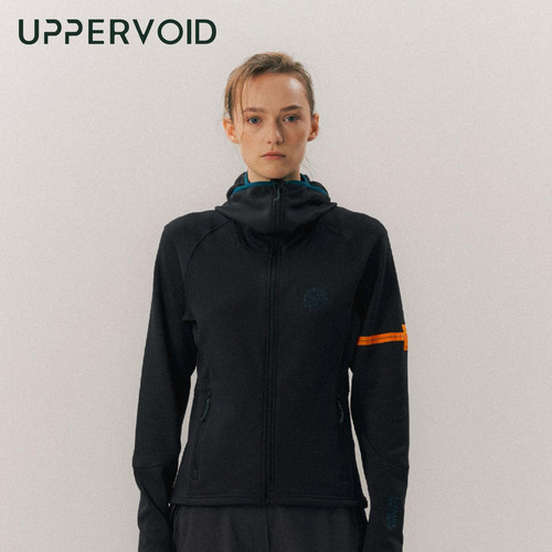 UPPERVOID连帽轻量保暖加绒衣