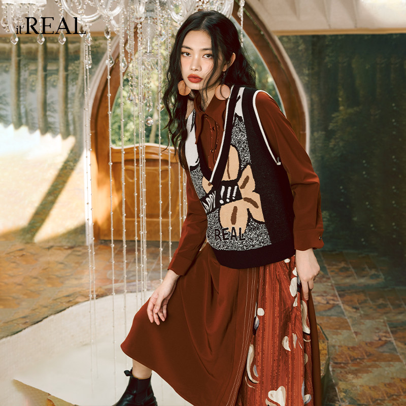 itreal瑞尔女装2022秋冬新款女士复古马甲设计感马夹衬衫套装