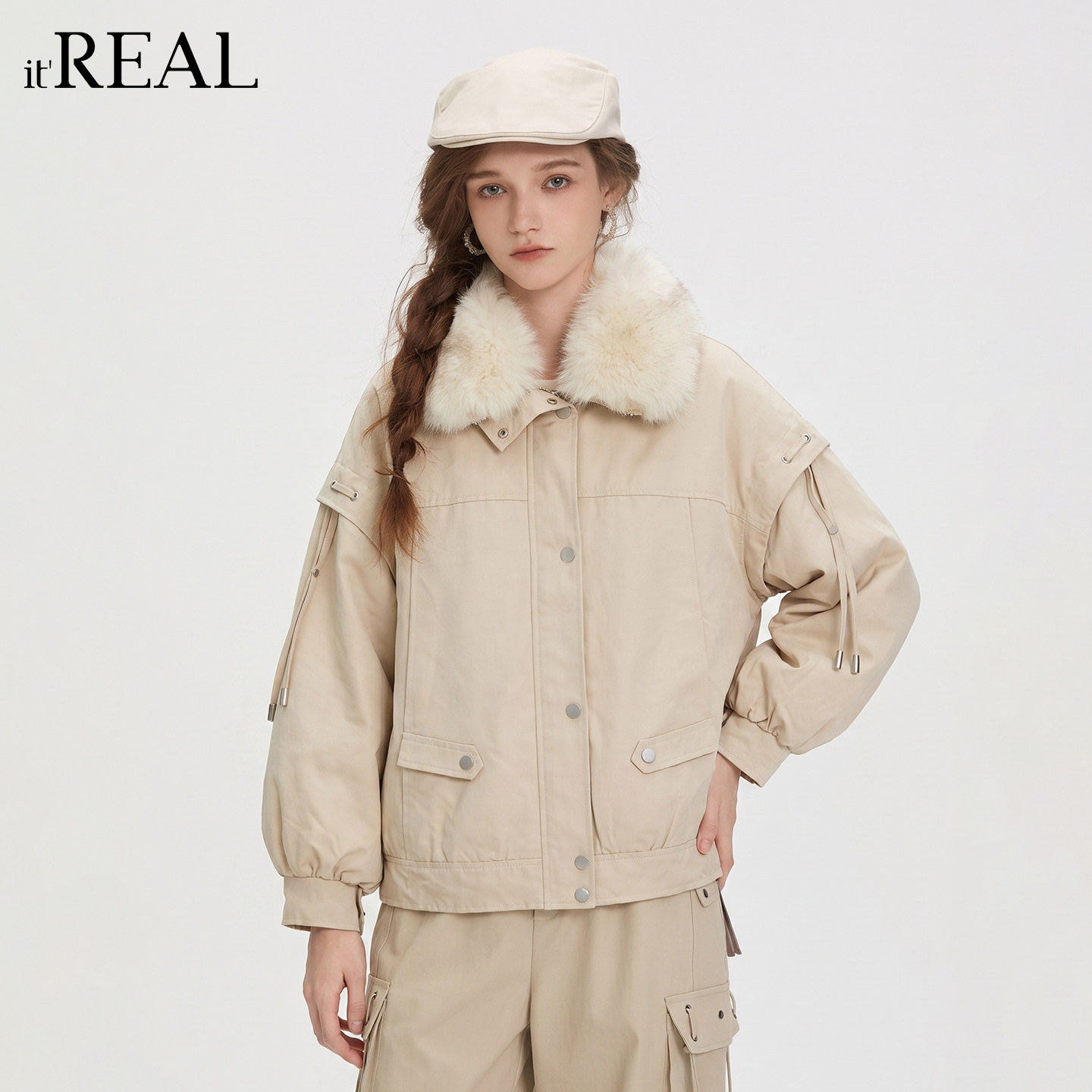 大毛领工装抽绳加绒短款派克服女图片