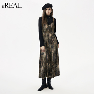 it'real瑞尔25年冬季新款气质复古油画感肌理吊带裙女