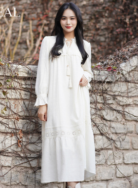 it'real瑞尔春新款法式学院风花边领长袖衬衫内搭连衣裙子