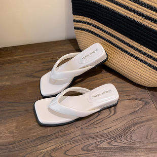女凉拖外穿 方头夹趾坡跟沙滩人字拖鞋 葡萄妈2026夏季 超级福利款