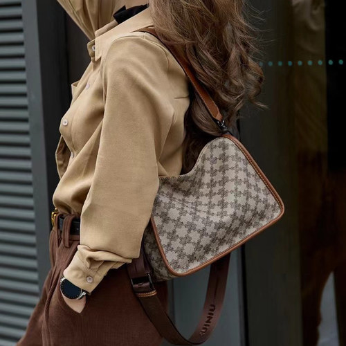 醉牛豌豆包2025新款大容量女包