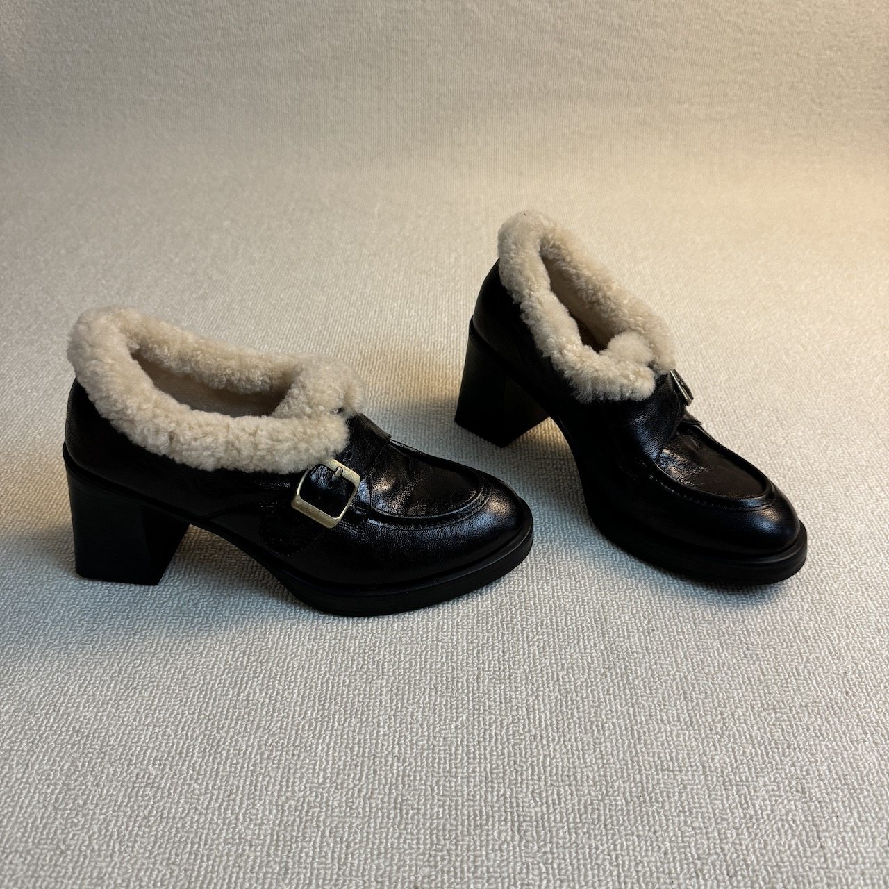 「通勤暖炉」 静音圆头粗跟单鞋2026年冬季百搭深口加绒乐福鞋女,女鞋,乐福鞋（豆豆鞋）,淘宝优惠券,粉丝福利购,淘宝优惠卷