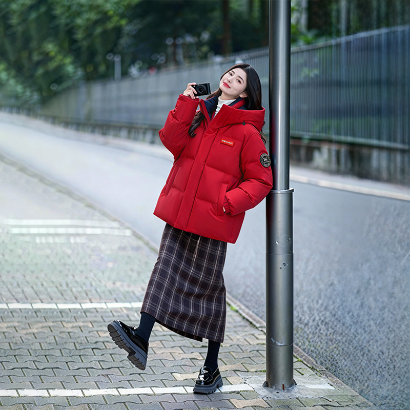 yaya鸭鸭女款羽绒服红色短款洋气外套本命年防风纯色加厚保暖女装,女装/女士精品,羽绒服,淘宝优惠券,粉丝福利购,淘宝优惠卷