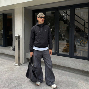 鸭鸭轻壳羽绒服男款青少年2026新款轻薄立领鸭绒外套薄款潮流