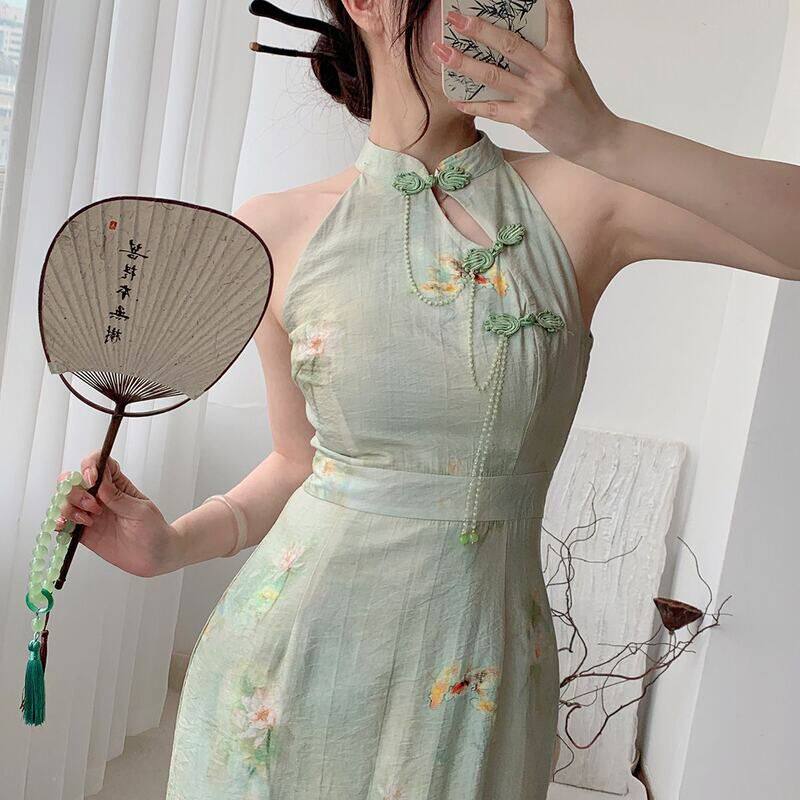 新式无袖挂脖绿色旗袍改良版连衣裙年轻款高端气质少女小个子