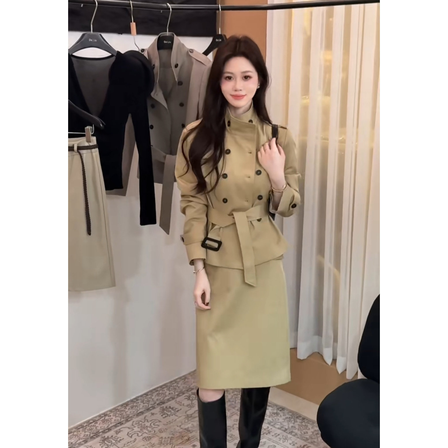 2026春季新款高级感气质双排扣风衣外套包臀半身短裙两件套装女
