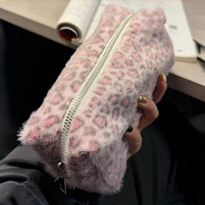 可爱粉色豹纹笔袋铅笔盒高颜值ins风小众文具盒学生闺蜜女高级感