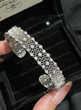 新中式蕾丝镂空满钻手镯女手环款