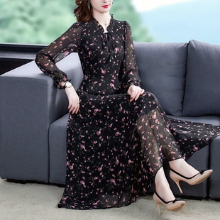 雪纺衫女长袖2026春秋新款碎花连衣裙女大码胖MM减龄打底长裙子