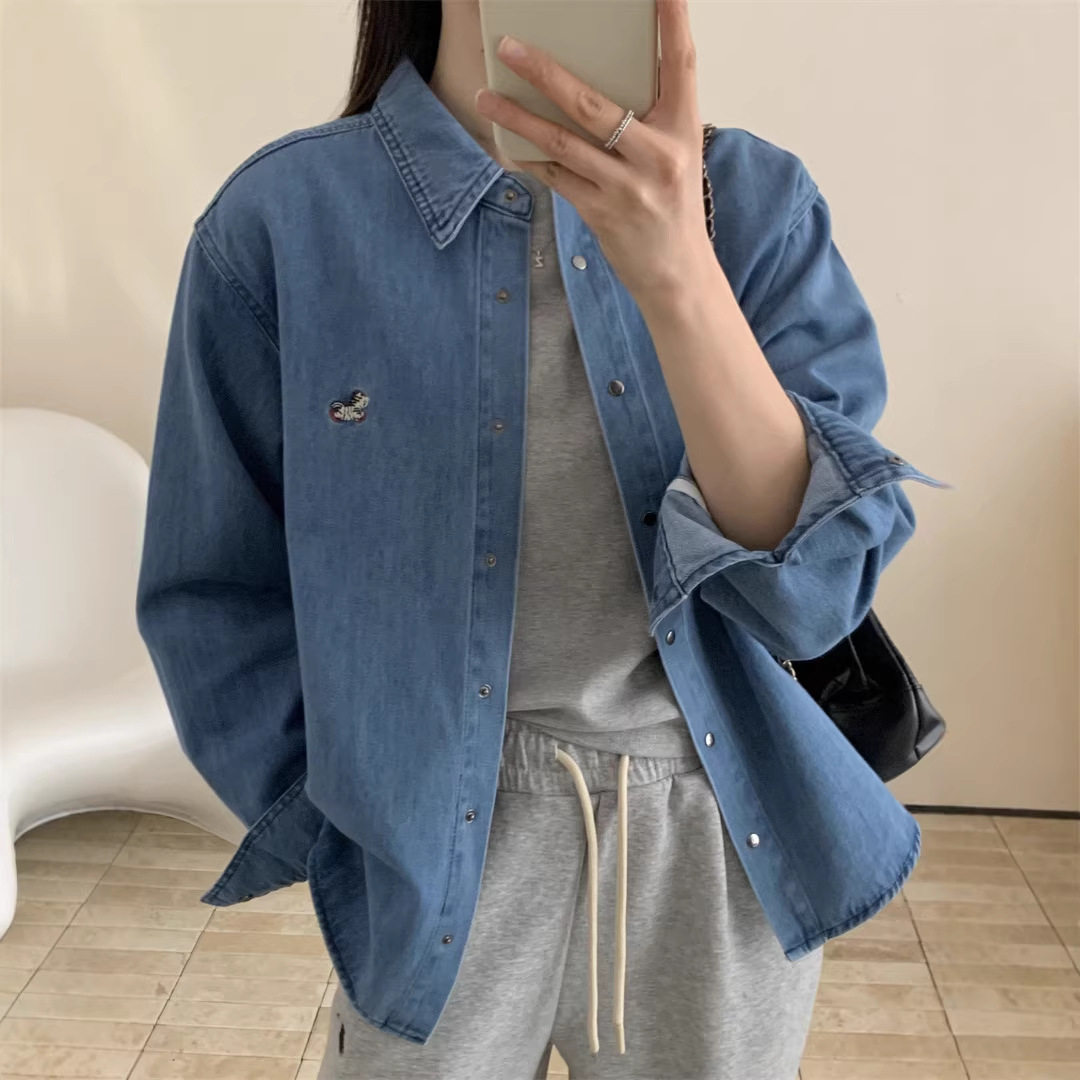 复古小马刺绣翻领水洗牛仔外套女2026初春新款韩版宽松磨毛衬衫