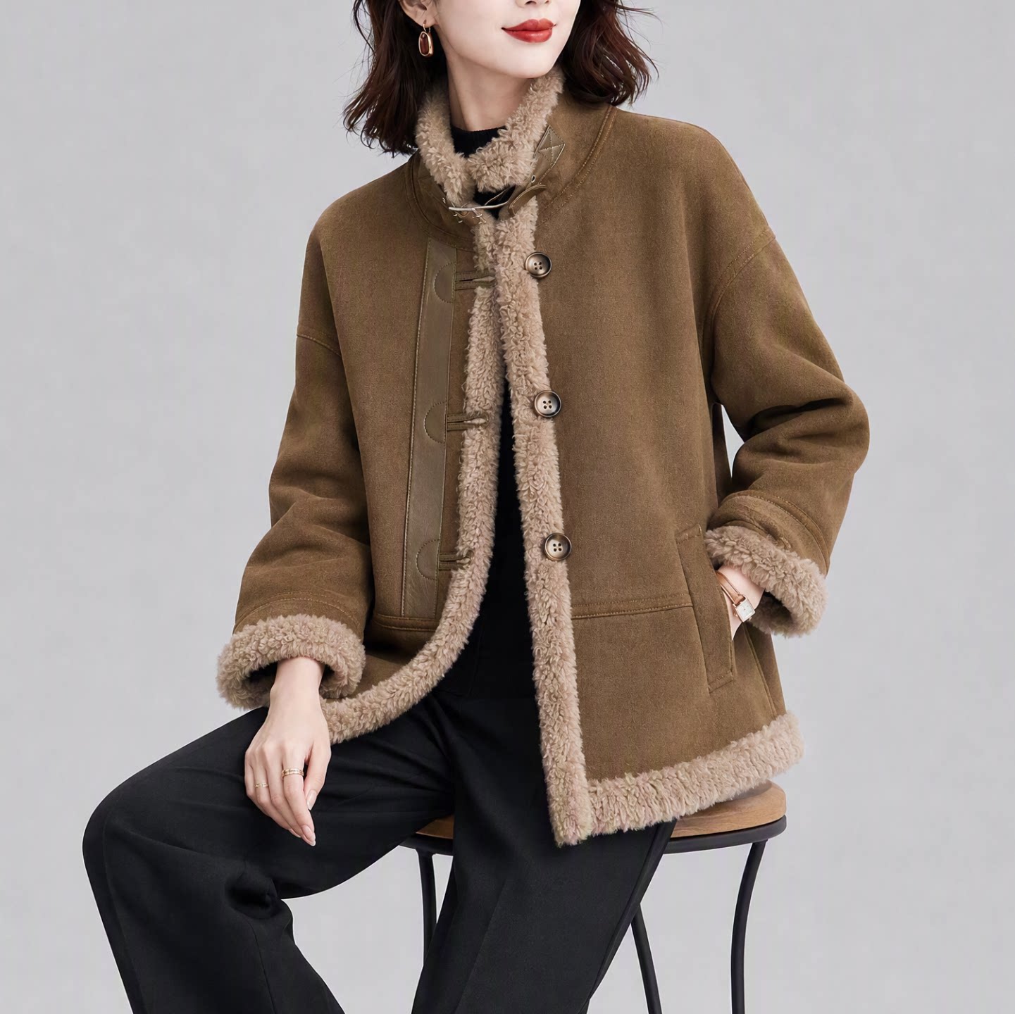 全羊毛羊剪绒复合皮毛一体外套女2026秋冬新款短款翻领羊羔毛皮草
