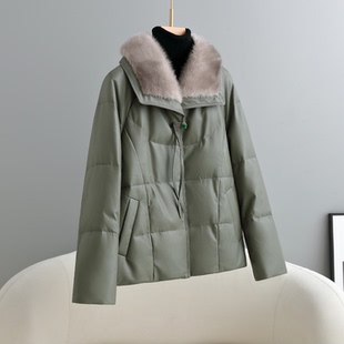 海宁真皮羽绒服女2025冬季新款中老年妈妈装小个子绵羊皮外套短款