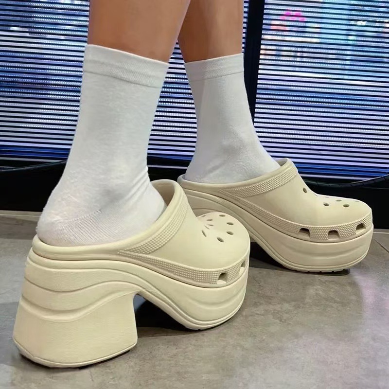 厚底增高7厘米洞洞鞋女凉拖鞋超高跟鞋夏季沙滩鞋女防滑外穿新款