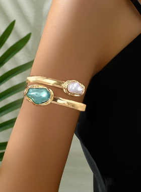 欧美跨境货源时尚异形珍珠臂环开口可调节女士上臂手镯小众度假风