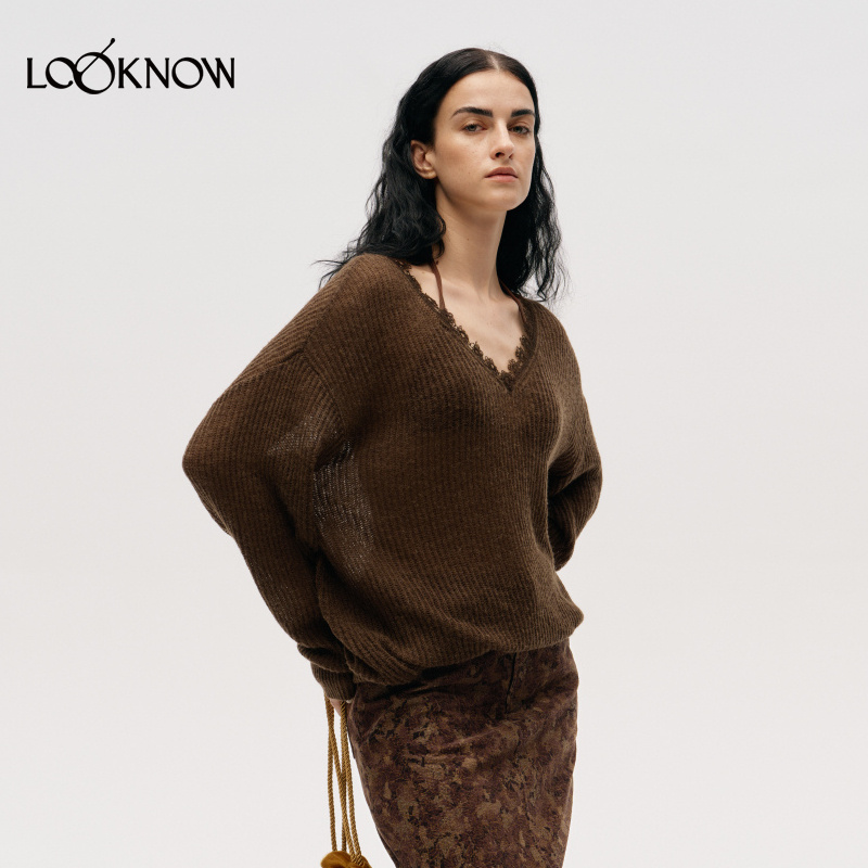 ICE DUST X LOOKNOW设计师品牌2025秋冬新款花边V领宽松针织衫女